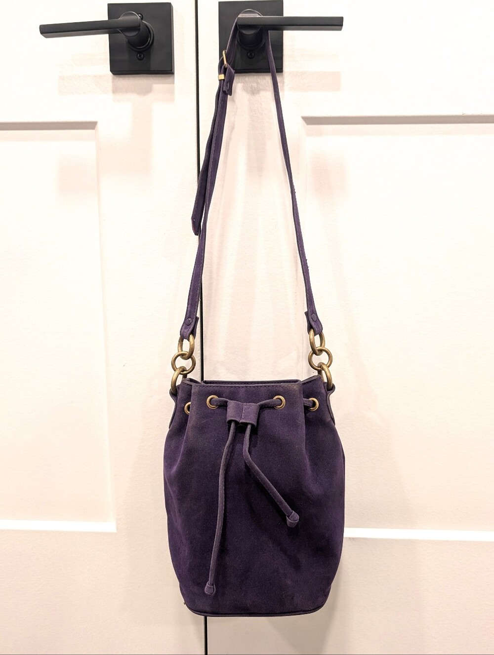 Women's Purple Suede Drawstring Bucket Bag